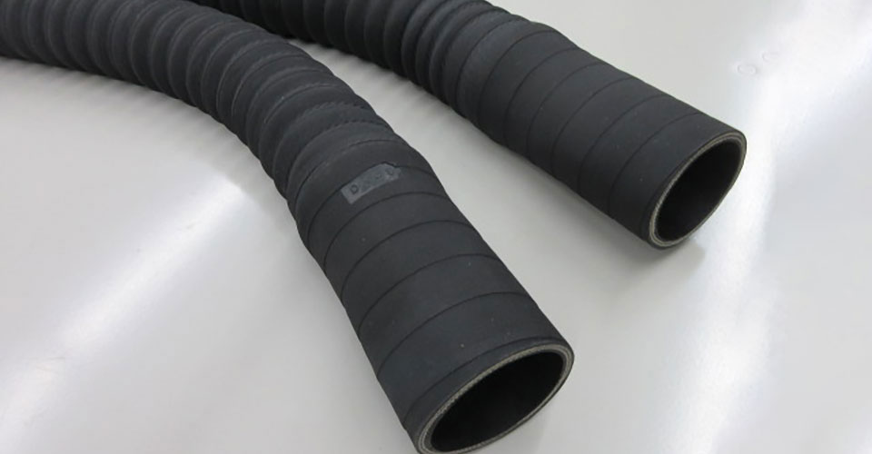 ワイヤー入りホース